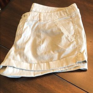 American Eagle Outfitters khaki shorts